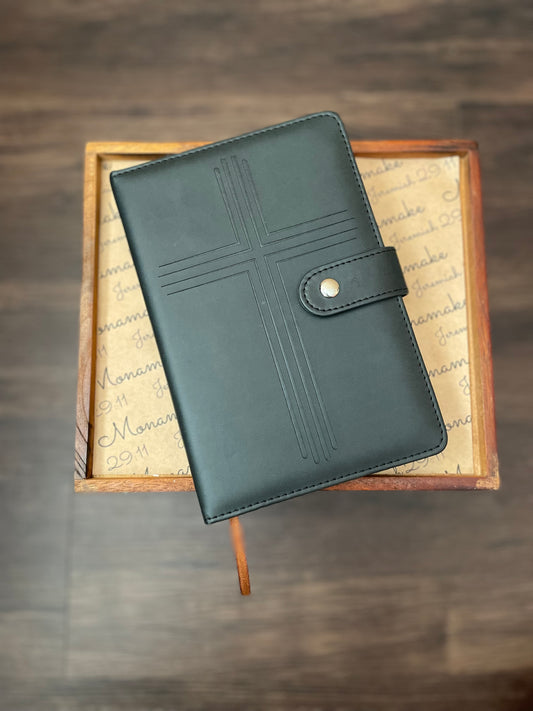 Black Cross -Notebook